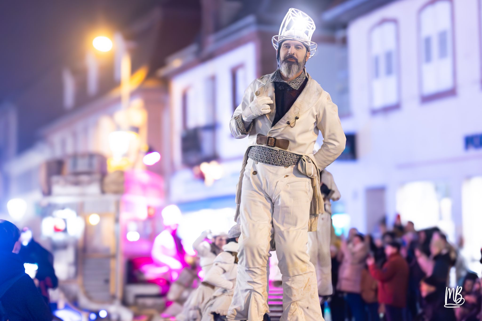 MB2024 CIE REMUE MENAGE(Gueule d'ours) (4 sur 107)